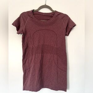 Lululemon Swiftly Tee sz 8
